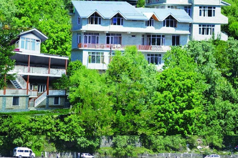 Hotel Manali Continental Kültér fotó